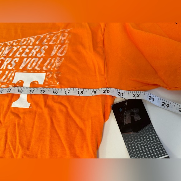 NWT Russell T shirt size large men/medium ladies - Picture 11 of 16